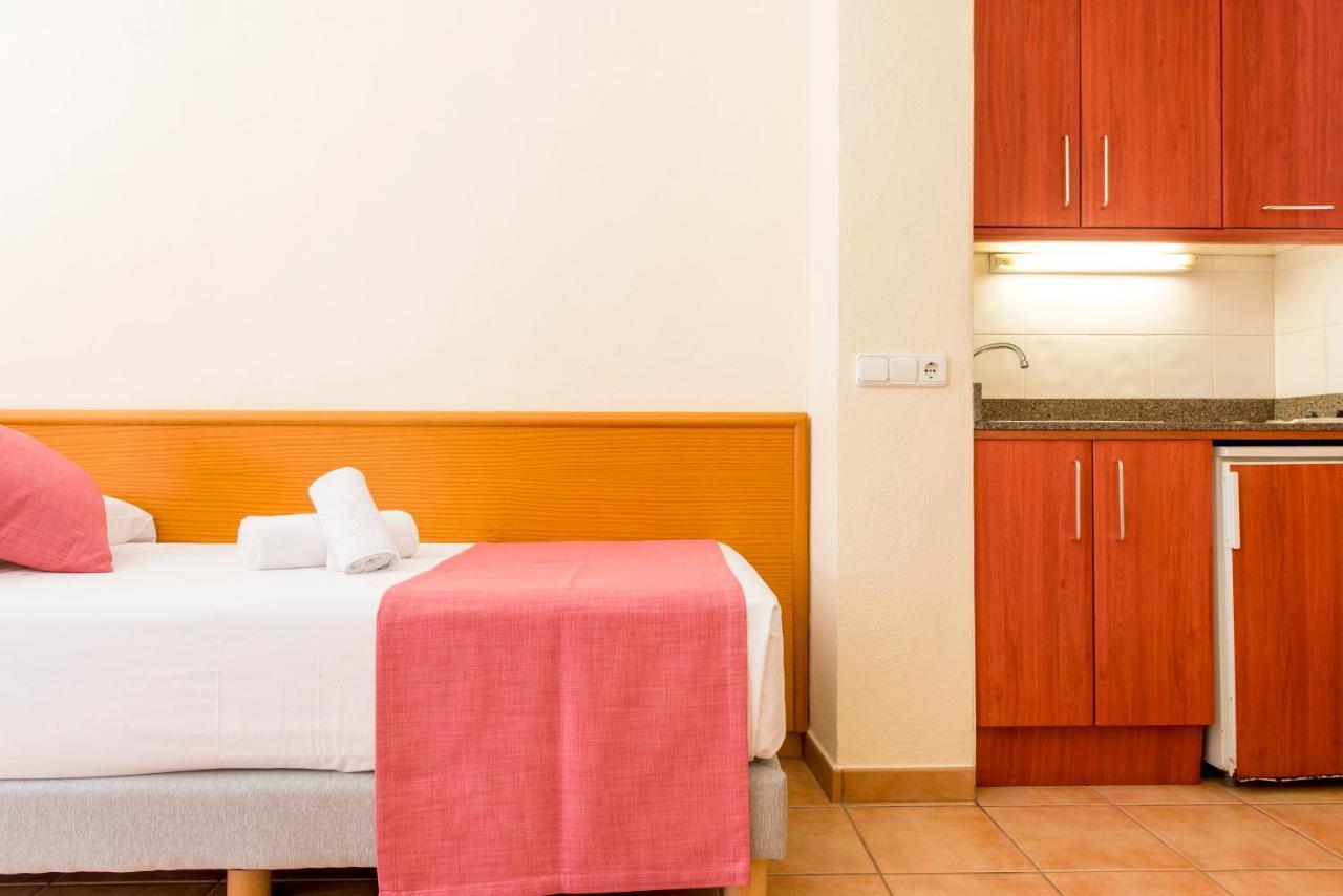 Apartamentos Casa Maria Sant Antoni de Portmany Exterior foto